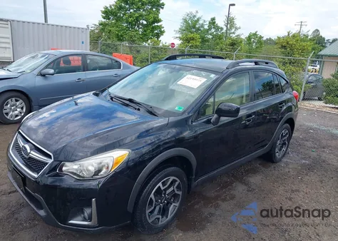 2017 Subaru Crosstrek 2.0I Premium z USA, uszkodzony, nr VIN JF2GPADC8H8218920